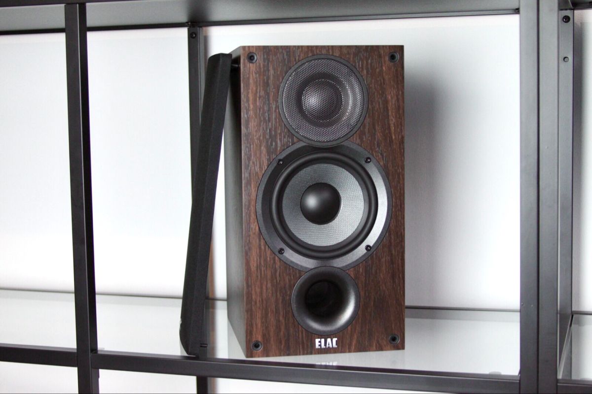 ELAC Debut 2.0 B5.2 Bookshelf Speakers (Pair)