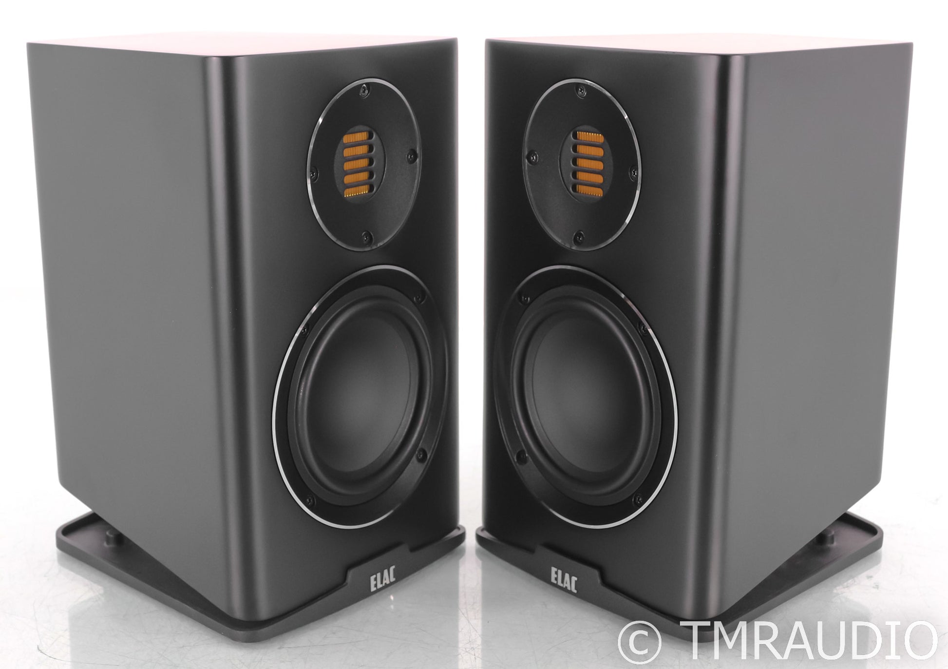 Elac Carina BS243.4 Bookshelf Speakers (Pair)