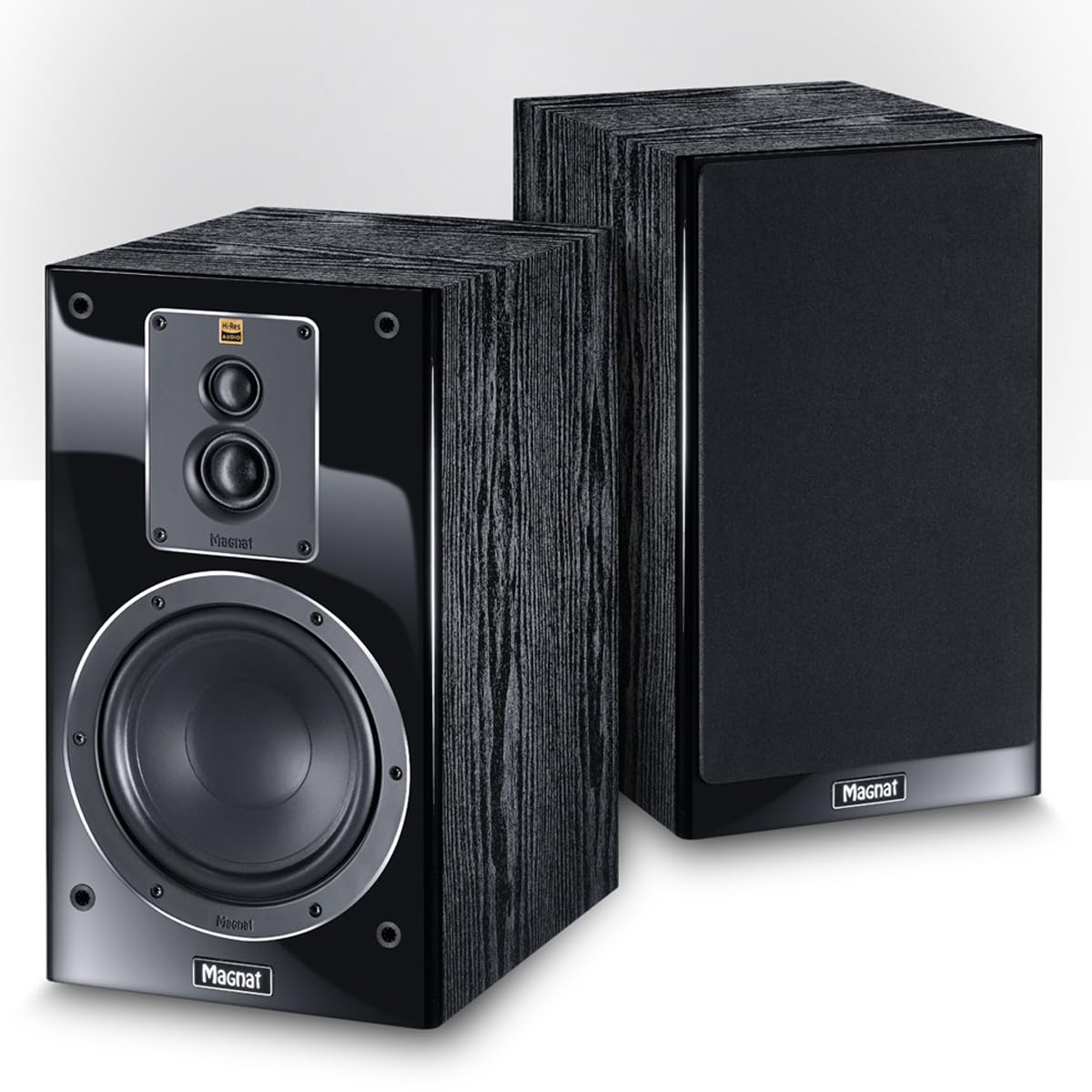 Magnat Signature 503 3-Way BookShelf Speaker